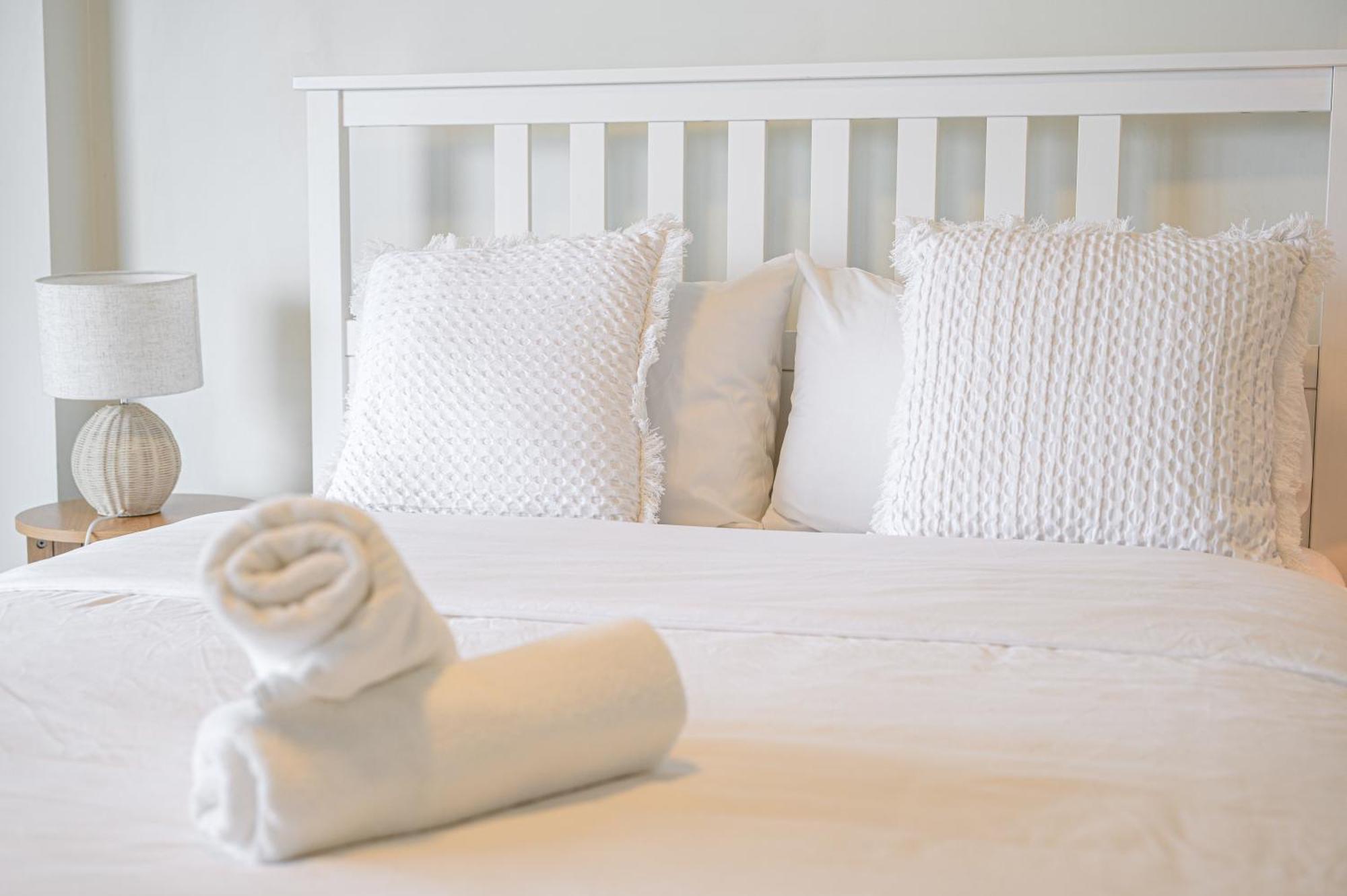 Liverpool Adorable 2Br Apt With Free Parking Warwick Farm Εξωτερικό φωτογραφία