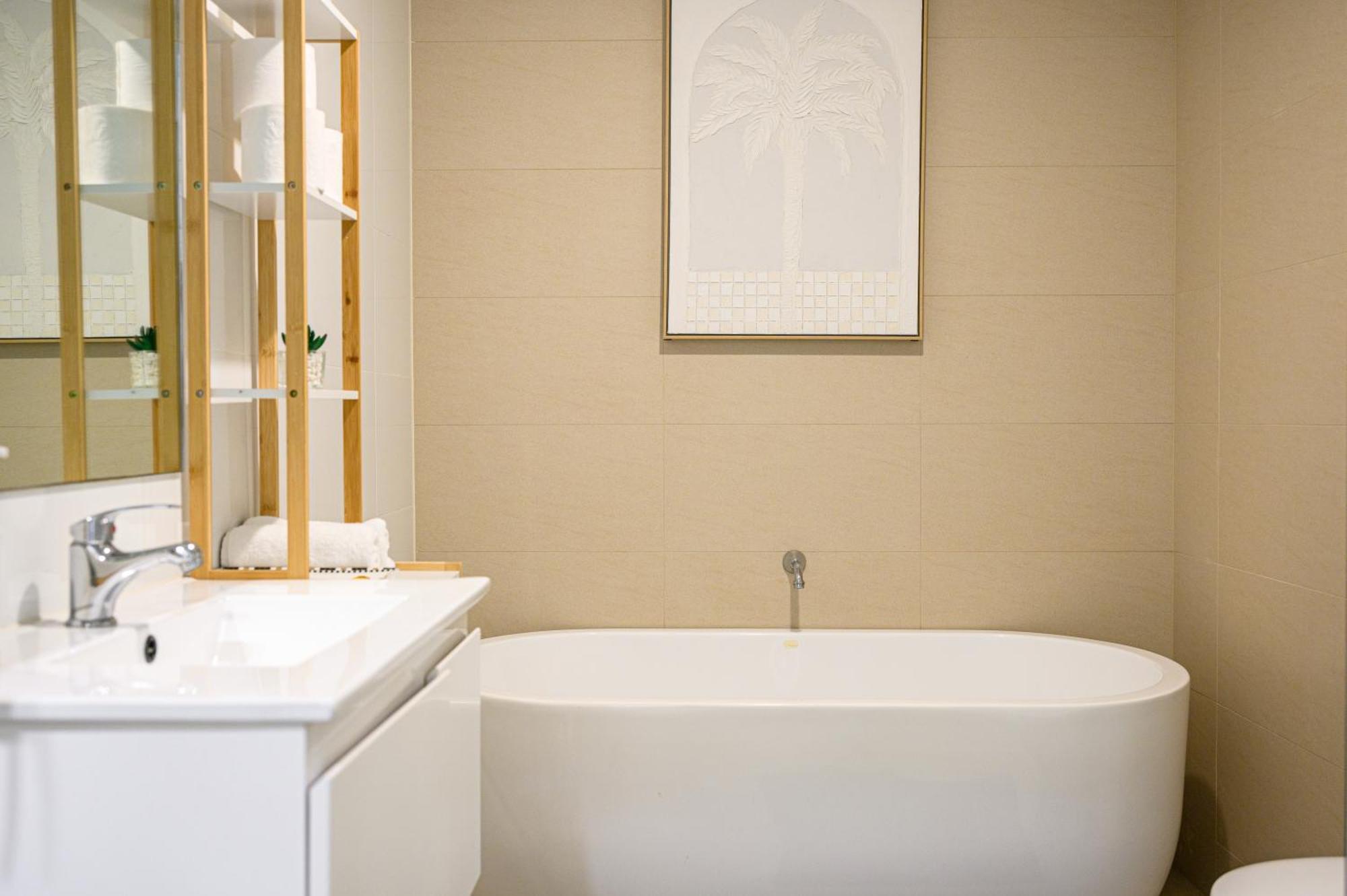 Liverpool Adorable 2Br Apt With Free Parking Warwick Farm Εξωτερικό φωτογραφία