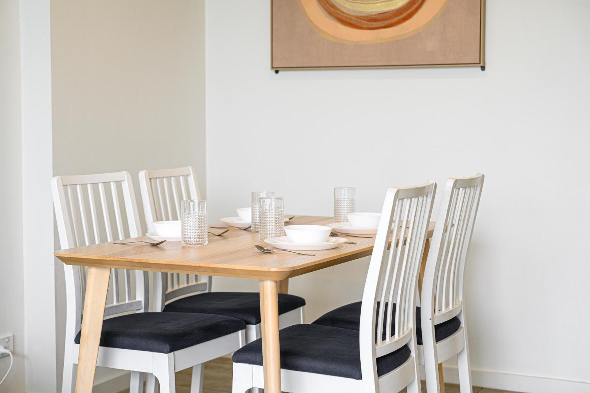 Liverpool Adorable 2Br Apt With Free Parking Warwick Farm Εξωτερικό φωτογραφία